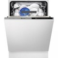 Masina de spalat vase incorporabila Electrolux ESL5330LO